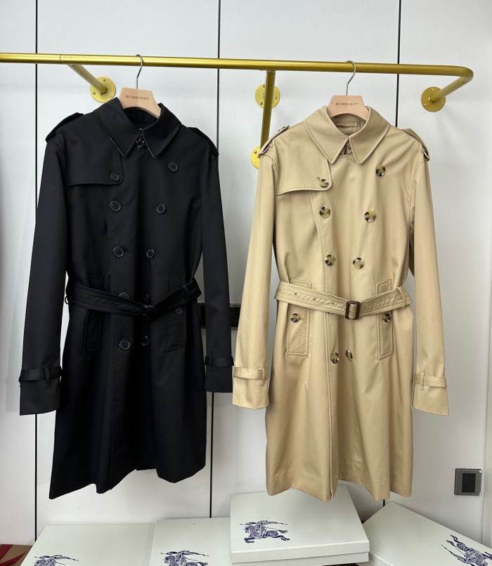 BURBERRY2021 버버리 컨싱턴 미디엄 길이 트렌치코트 남자 허니 베이지/블랙 