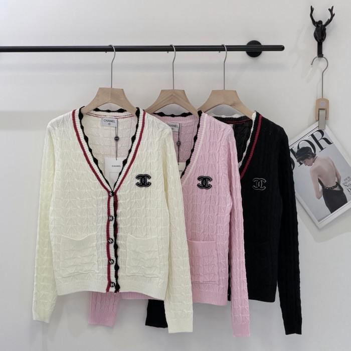 CHANEL2012 샤넬 울혼방 브이넥 가디건  화이트/핑크/블랙 