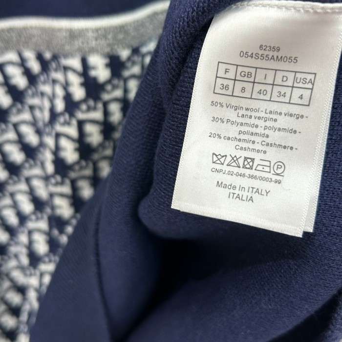 1787750638852966.jpg
