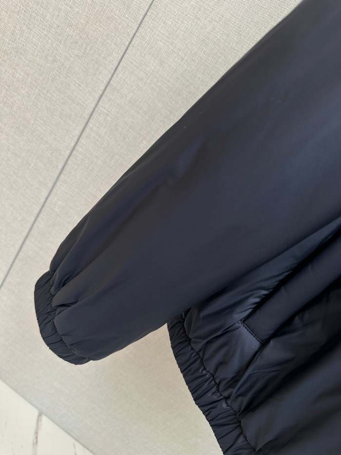1787925180696044.jpg
