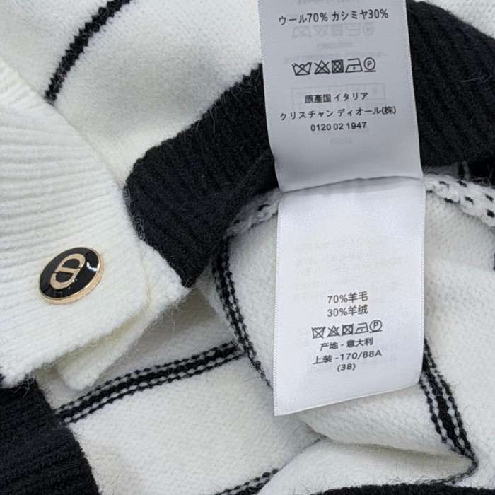 1788355402489471.jpg